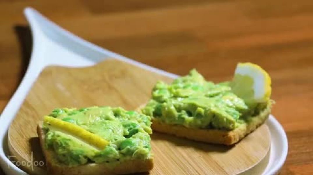 Pea and Avocado Salad | سلطة الأفوكادو والبازيلا